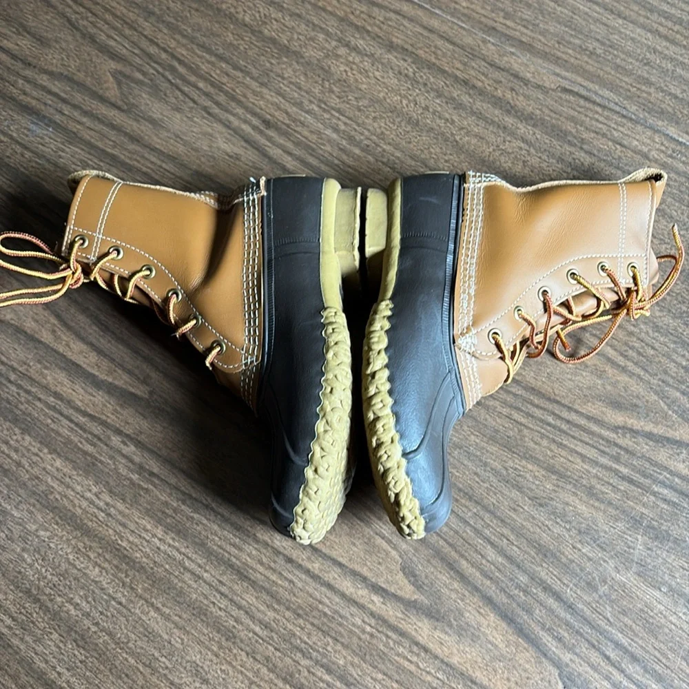LL Bean Women's Bean Boots 8